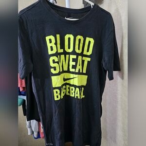 ✅️🎉3/10 Sale Add To Bundle  Nike Black and Yellow Graphic T-Shirt